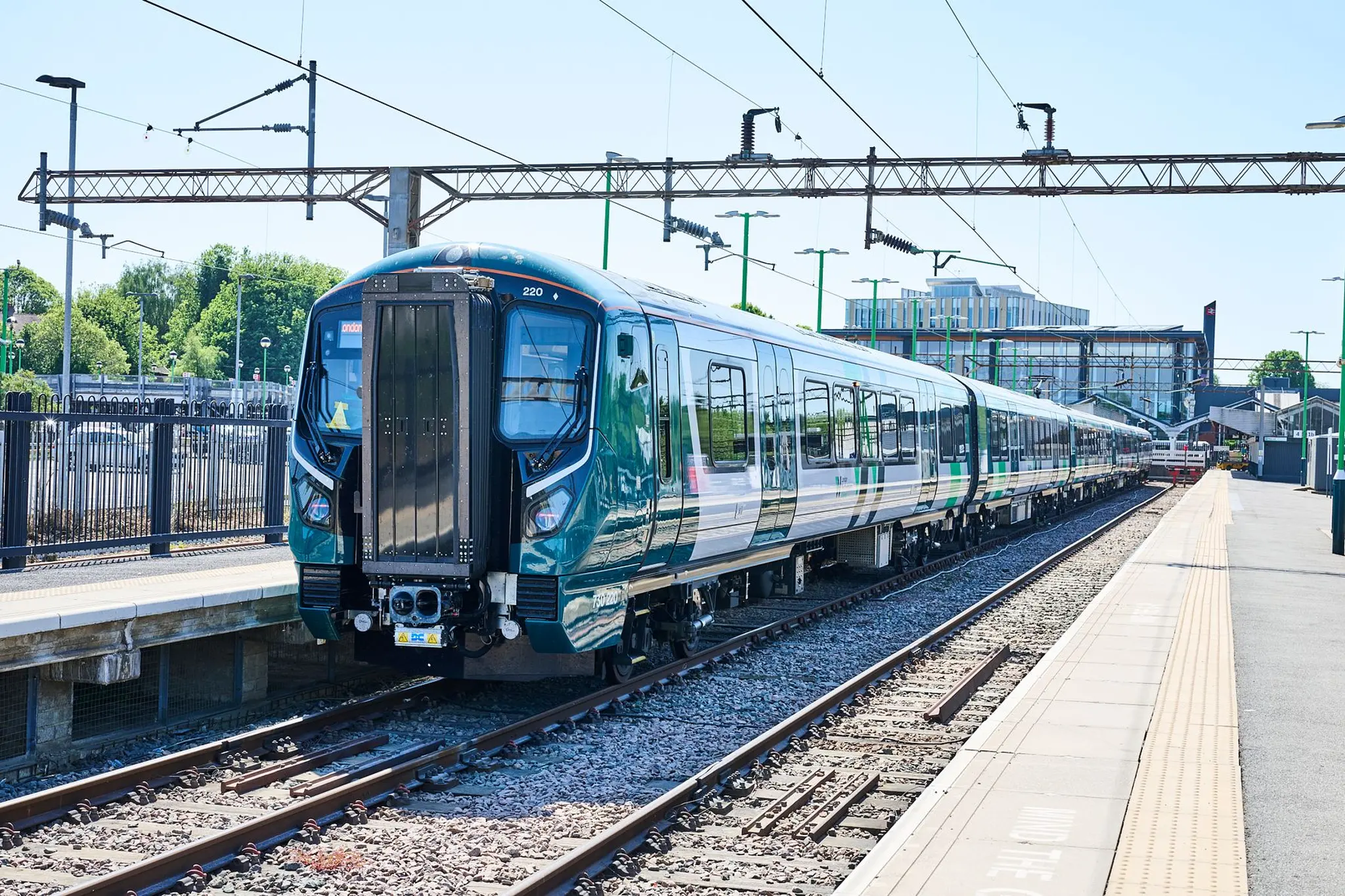 London Northwestern Railway returns to public ownership