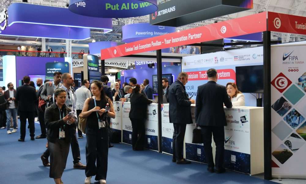How much does it cost for a small business to exhibit at an event in London